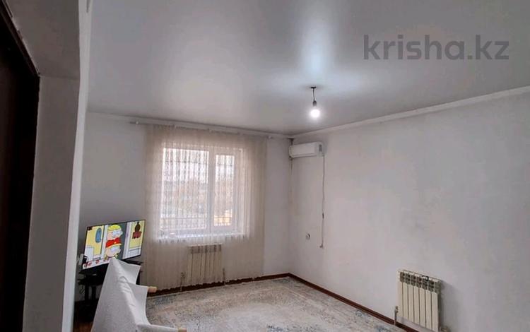 2-комнатная квартира · 65 м² · 4/5 этаж, мкр Восток за 160 000 ₸ в Шымкенте, Аль-Фарабийский р-н — фото 2