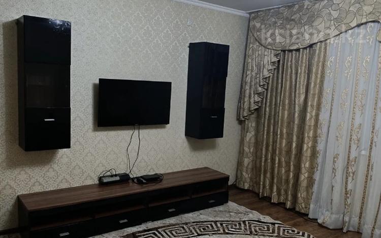 2-бөлмелі пәтер · 70 м² · 1/1 қабат, Ул Кызыл су 47, бағасы: 180 000 ₸ в Шымкенте — фото 2