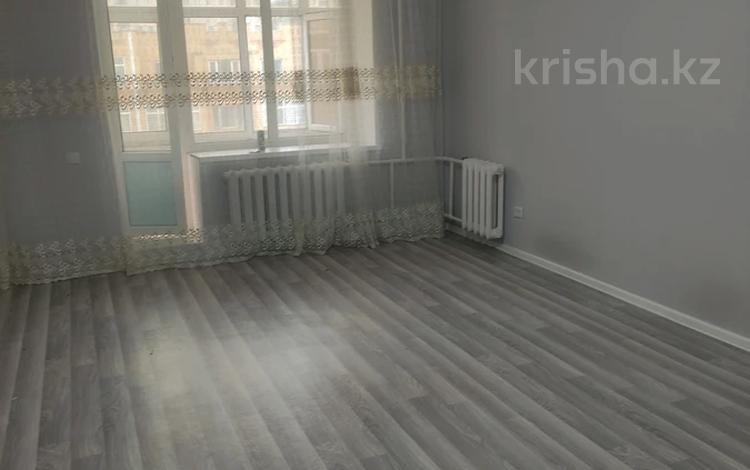 2-комнатная квартира, 80 м², 10/10 этаж помесячно, Отырар 10