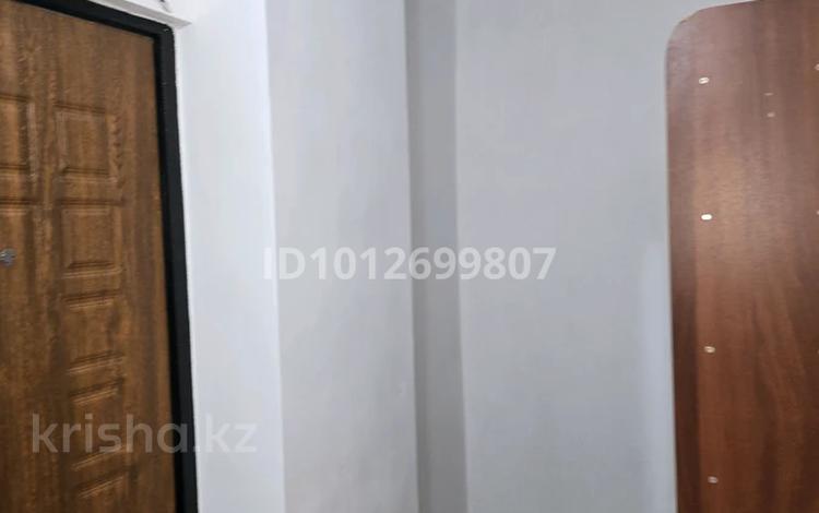 1-бөлмелі пәтер · 38 м² · 2/5 қабат, мкр Салтанат 5 — Напротив школа 125, бағасы: 80 000 ₸ в Таразе — фото 2