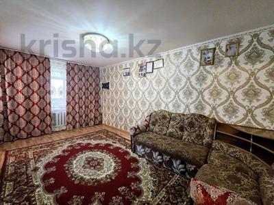 3-комнатная квартира · 61 м² · 2/5 этаж, ул. Квартал 4а 4а за 7.8 млн ₸ в Темиртау