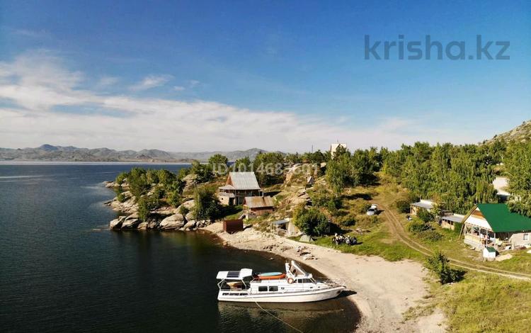 Жеке үй · 2 бөлме · 20 м², Школьная, бағасы: 12 500 ₸ в Новой бухтарме — фото 5