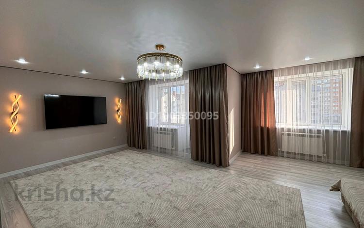 3-комнатная квартира · 112 м² · 4/5 этаж, мкр. Алтын орда, Алтын орда 11а, корпус 2 — Пересечение Халел и Тауелсиздик за 46.5 млн 〒 в Актобе — фото 2