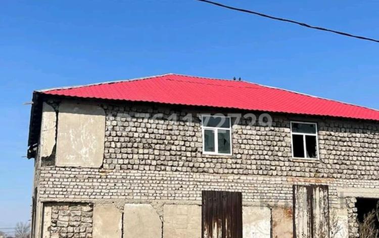 Отдельный дом · 6 комнат · 300 м² · 10 сот., Жамбыл Жабаева 14 за 15 млн ₸ в Кояндах — фото 4
