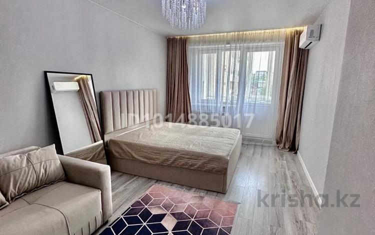 1-комнатная квартира · 42 м² · 4/9 этаж, Шевченко 109 за 400 000 ₸ в Алматы, Алмалинский р-н — фото 2