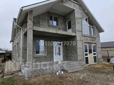Отдельный дом · 8 комнат · 310 м² · 24 сот., мкр Байтак-2, Сарымолда досмагамбетулы 421 за 65 млн ₸ в Атырау