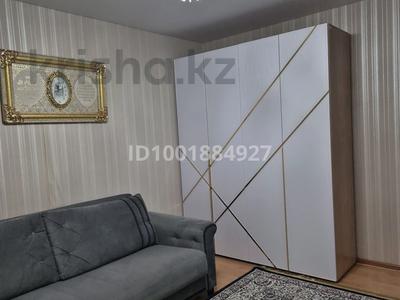Аренда квартир: 1-комнатная квартира · 38 м² · 2/12 этаж, мкр Акбулак, Байтерекова 123 — Алматы Аренада, ЖК Алмалы, 2 этажда, үй жайлы, жиһаздармен, 200 + ком за 190 000 〒 1-комнатная квартира · 38 м² · 2/12 этаж, мкр Акбулак, Байтерекова 123 — Алматы Аренада, ЖК Алмалы, 2 этажда, үй жайлы, жиһаздармен, 200 + ком за 190 000 〒 в Алатауский р-н