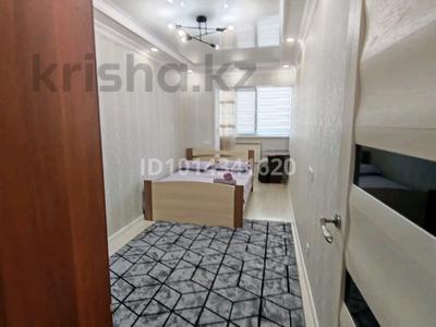 3-комнатная квартира · 70 м² · 5/5 этаж, 8-й мкр 26 за 20 000 ₸ в Актау