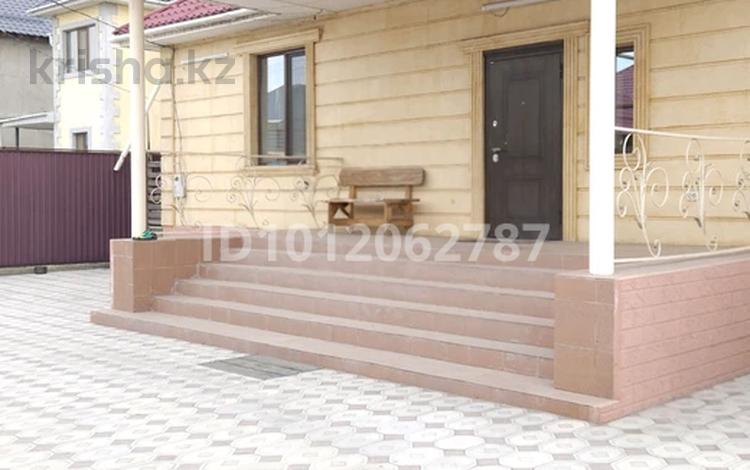 Отдельный дом · 4 комнаты · 144 м² · 5 сот., Раимбека 129 за 75 млн ₸ в Абай — фото 2