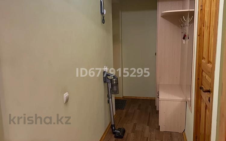 2-комнатная квартира · 60 м² · 2/3 этаж, мкр Алтай-1, Алтай 1 дом 16, рядом аэропорт 16 за 250 000 ₸ в Алматы, Турксибский р-н — фото 4
