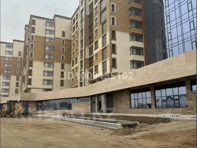 4-комнатная квартира · 137 м² · 3/9 этаж, мкр 12 8 за 50 млн 〒 в Актобе