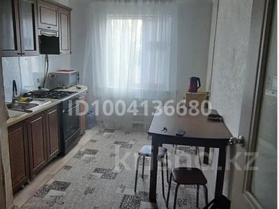 4-комнатная квартира · 80 м² · 1/5 этаж, 4 микрорайон за 27 млн ₸ в Аксае