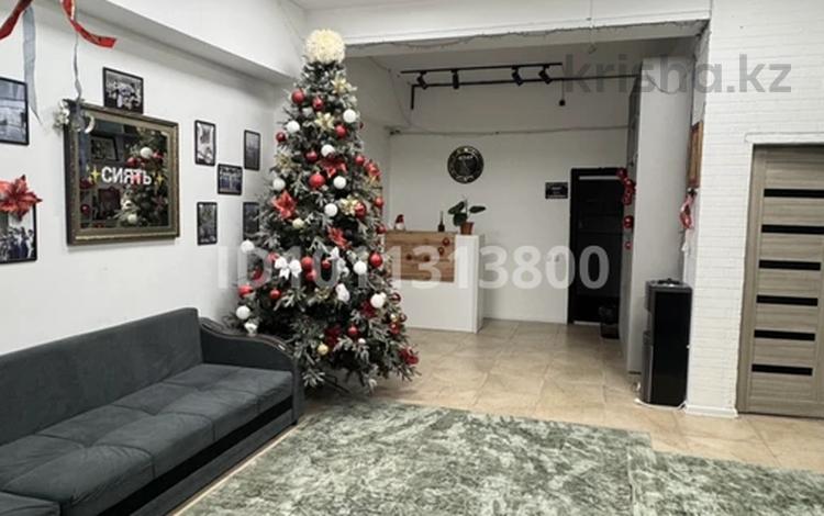 Фитнес и спорт, образование, развлечения, студии · 500 м² за 8 000 ₸ в Алматы, Алмалинский р-н — фото 2