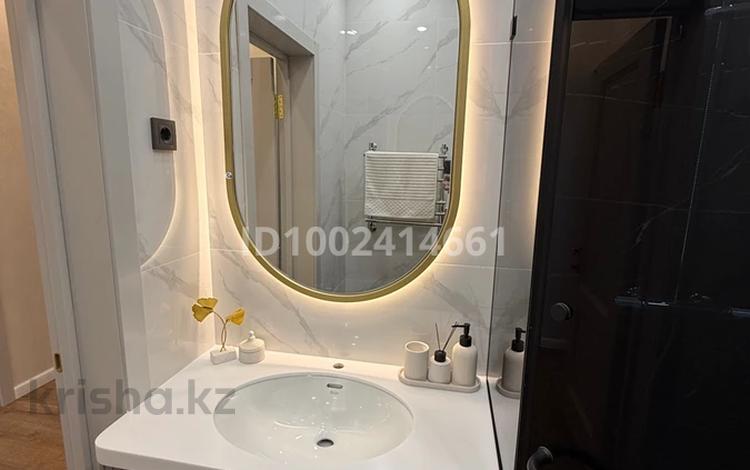 2-комнатная квартира · 72 м² · 3/5 этаж, Тәуелсіздік 10 — Есенов за 430 000 ₸ в  — фото 80