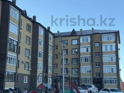 2-бөлмелі пәтер · 76 м² · 5/5 қабат, Достык 64, бағасы: 28.7 млн ₸ в Уральске