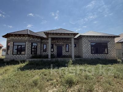 Отдельный дом · 6 комнат · 320 м² · 10 сот., Оркен - 2, Еркинкала за 21 млн ₸ в Атырау