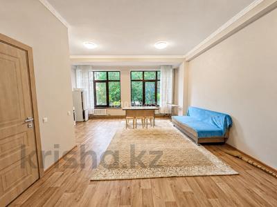 3-комнатная квартира · 72.8 м² · 1/6 этаж, мкр Жетысу-4 6а за 390 000 ₸ в Алматы, Ауэзовский р-н