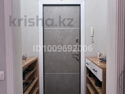 3-комнатная квартира · 84 м² · 3/10 этаж, мкр Юго-Восток — Сатыбалдина / Строителей за 65 млн 〒 в Караганде, Казыбек би р-н