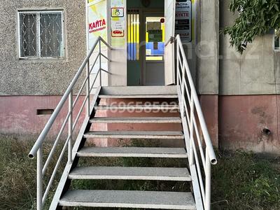 Офисы, магазины и бутики, салоны красоты, медцентры и аптеки, кабинеты и рабочие места, студии · 40 м² за 380 000 ₸ в Семее