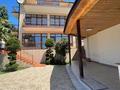 Отдельный дом · 15 комнат · 550 м² · 7 сот., Курортный проспект 98/85с1 за 135 млн 〒 в Сочи