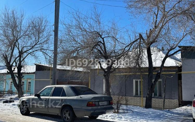 Отдельный дом · 5 комнат · 120 м² · 6 сот., Пушкина 36 — Толе би-Пушкина, рядом сто Авангард за 25 млн 〒 в  — фото 2