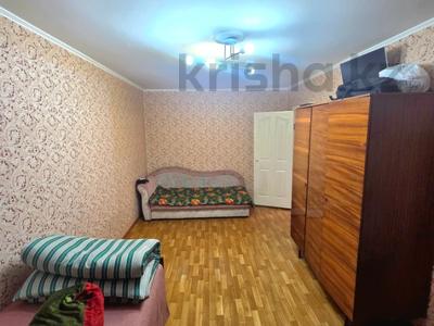 1-бөлмелі пәтер · 33 м² · 1/5 қабат, Тлендиева, бағасы: 23 млн ₸ в Алматы, Алмалинский р-н