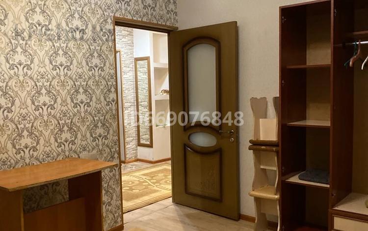 3-бөлмелі пәтер · 90 м² · 2/5 қабат, Аль Фараби 7, бағасы: 18.3 млн ₸ в Арыси — фото 2