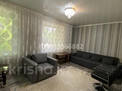 4-комнатная квартира · 61.6 м² · 1/3 этаж, Майкудук, Бирюзова 51 за 11 млн ₸ в Караганде, Алихана Бокейханова р-н