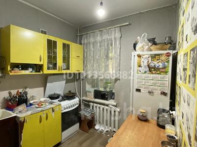 4-комнатная квартира · 61.6 м² · 1/3 этаж, Майкудук, Бирюзова 51 за 11 млн ₸ в Караганде, Алихана Бокейханова р-н