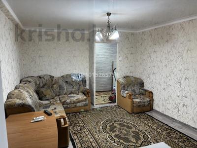 3-бөлмелі пәтер · 50 м² · 1/4 қабат, Тонкуруш 13 — Рядом магазин Нурила, бағасы: 200 000 ₸ в Таразе