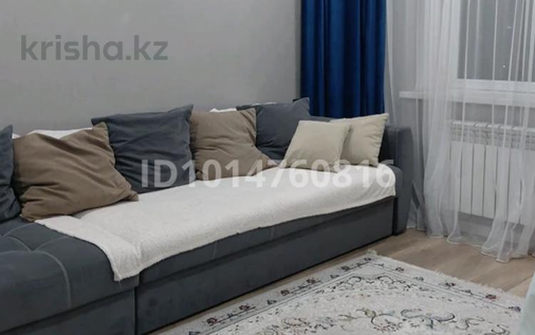 2-комнатная квартира · 45 м² · 5/6 этаж, Майкудук, Майкудук, мкр Восток-5 за 15 000 ₸ в Караганде, Алихана Бокейханова р-н — фото 2