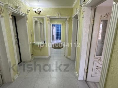 3-комнатная квартира · 74 м² · 4/4 этаж, Тауке хана 160 за 300 000 ₸ в Шымкенте, Аль-Фарабийский р-н