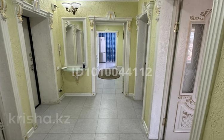 3-комнатная квартира · 74 м² · 4/4 этаж, Тауке хана 160 за 300 000 ₸ в Шымкенте, Аль-Фарабийский р-н — фото 2