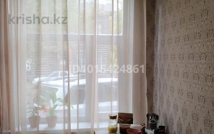 1-комнатная квартира · 38 м², Шлеева д1кв13 за 120 000 ₸ в Семее — фото 2