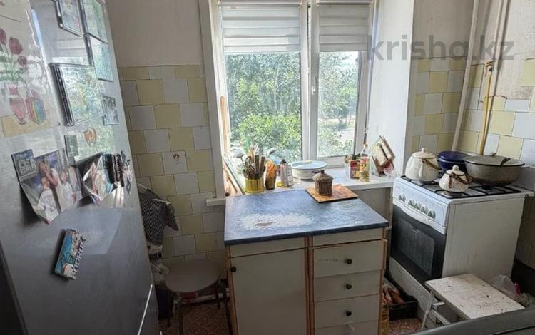 3-комнатная квартира · 52.2 м² · 2/2 этаж, Тауельсиздик за 15.4 млн ₸ в Затобольске (Тобыле) — фото 2