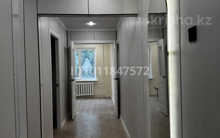 3-бөлмелі пәтер · 56 м² · 2/5 қабат, Тастақ-2 ш/а. — Тлендиева 18, бағасы: 40 млн ₸ в Алматы, Алмалинский р-н — фото 2