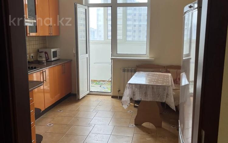 2-бөлмелі пәтер, 78 м², 8/14 қабат ай сайын, Туркестан 8, бағасы: 180 000 〒 в Астане, Есильский р-н — фото 18