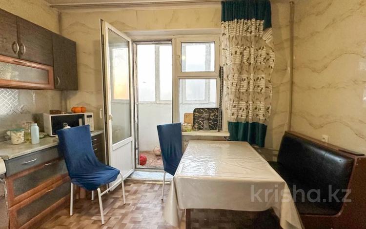 3-бөлмелі пәтер · 72 м² · 4/5 қабат, Восточный ш/а, жулдыз, бағасы: 23 млн ₸ в Талдыкоргане, мкр Восточный — фото 7