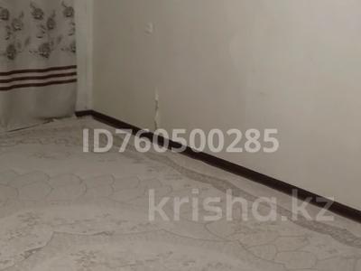1-комнатная квартира · 33.2 м² · 1/5 этаж, Акмурзина 1 — ДВД за 100 000 〒 в Уральске, мкр Школьник