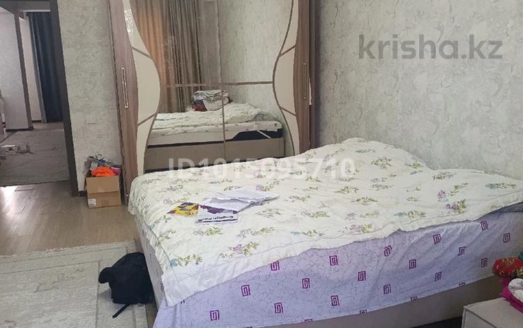 2-бөлмелі пәтер · 83 м² · 4/8 қабат, Микрорайон Алтын Ауыл 17, бағасы: 250 000 ₸ в Каскелене — фото 2