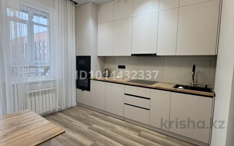 2-комнатная квартира · 67.1 м² · 14/17 этаж, Ракымжан Кошкарбаев 54 за 310 000 ₸ в Астане, Сарайшык р-н — фото 2