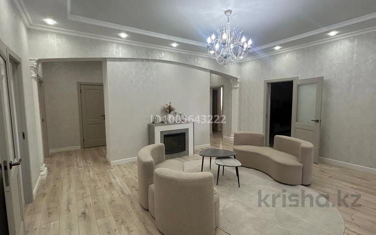 Отдельный дом · 4 комнаты · 205 м² · 10 сот., мкр Оркен, Сатыбалдиева 118 — Сарыкамыс 2 за 50 млн ₸ в Атырау — фото 7