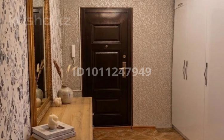 3-комнатная квартира · 70.6 м² · 5/5 этаж, Сазда-1, Проспект Абилкайыр-хана 68/1 — Улица 101 Стрелковой бригады за 19.8 млн ₸ в Актобе — фото 2