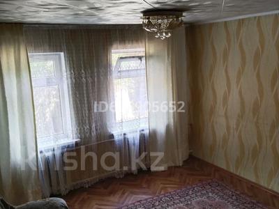 Аренда домов или дач в Алматинской обл.: Отдельный дом · 3 комнаты · 86 м² · помесячно, Ыкылас 18 — Ыкылас - Рыскулова за 150 000 〒 Отдельный дом · 3 комнаты · 86 м² · помесячно, Ыкылас 18 — Ыкылас - Рыскулова за 150 000 〒 в Талгаре
