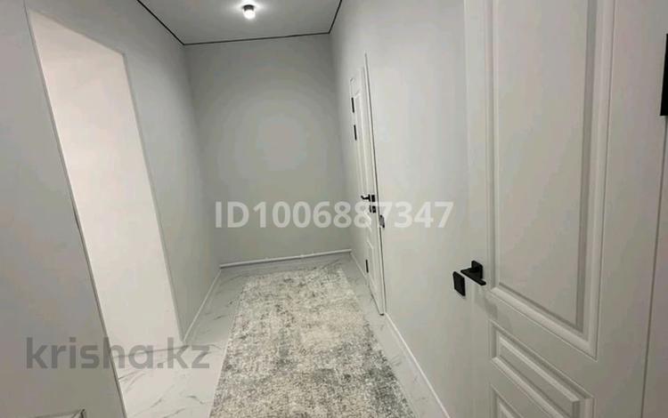 Отдельный дом · 3 комнаты · 100 м² · 10 сот., Западный 11/2 за 26 млн 〒 в Жезказгане — фото 2