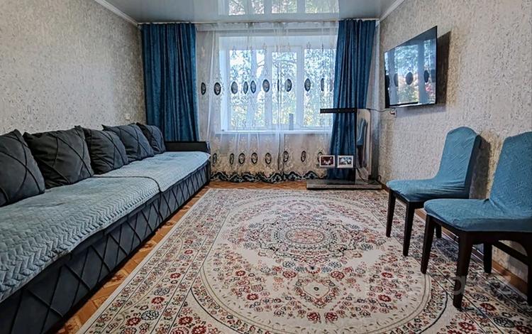 4-комнатная квартира · 78.4 м² · 3/6 этаж, проспект Назарбаева 145 за 25 млн ₸ в Усть-Каменогорске — фото 2