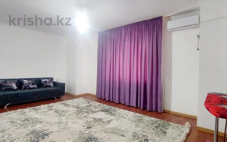 2-бөлмелі пәтер · 75 м² · 1/5 қабат, Микро район Асстана 13, бағасы: 15 000 ₸ в  — фото 2