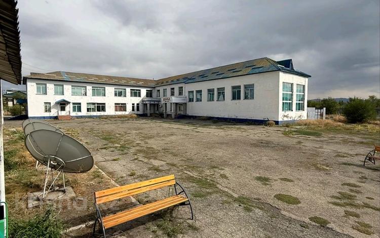 Офисы, бани, гостиницы и зоны отдыха, медцентры и аптеки, образование · 4670 м² за 499 млн 〒 в Талдыкоргане — фото 2