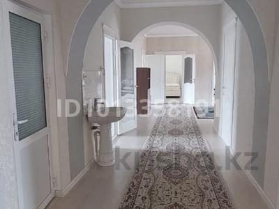 Отдельный дом · 6 комнат · 300 м², Р.Сейтметов 49 — Б.Саттарханов за 400 000 ₸ в Туркестане