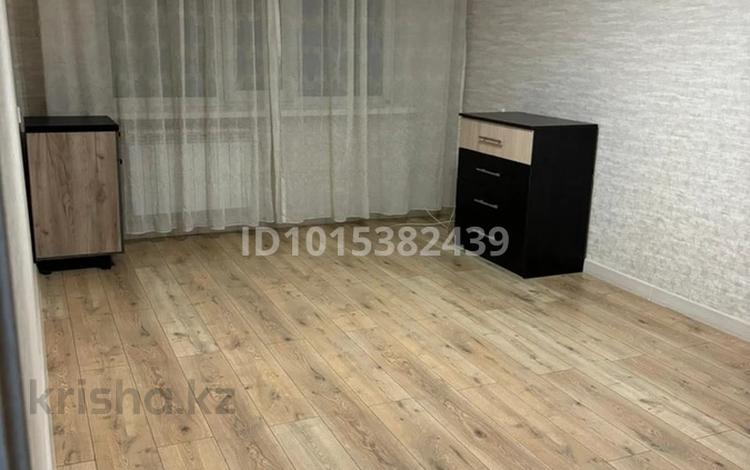 1-комнатная квартира · 30 м² · 1/5 этаж, мкр Юго-Восток, 27й микрорайон — Район Додо пиццы 16 школа за 160 000 ₸ в Караганде, Казыбек би р-н — фото 12
